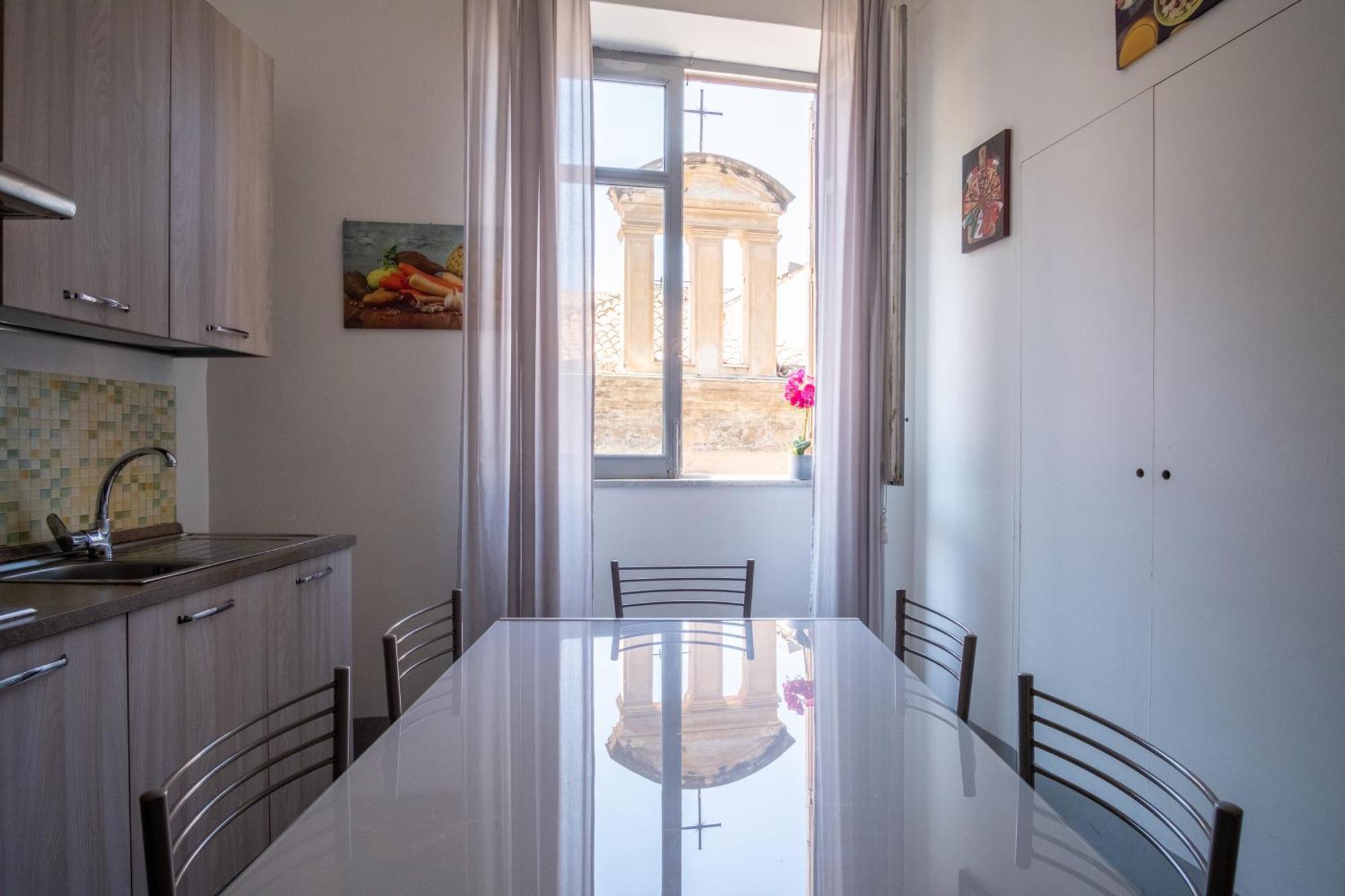 Rome 118 Intero Appartamento ปาแลร์โม ภายนอก รูปภาพ