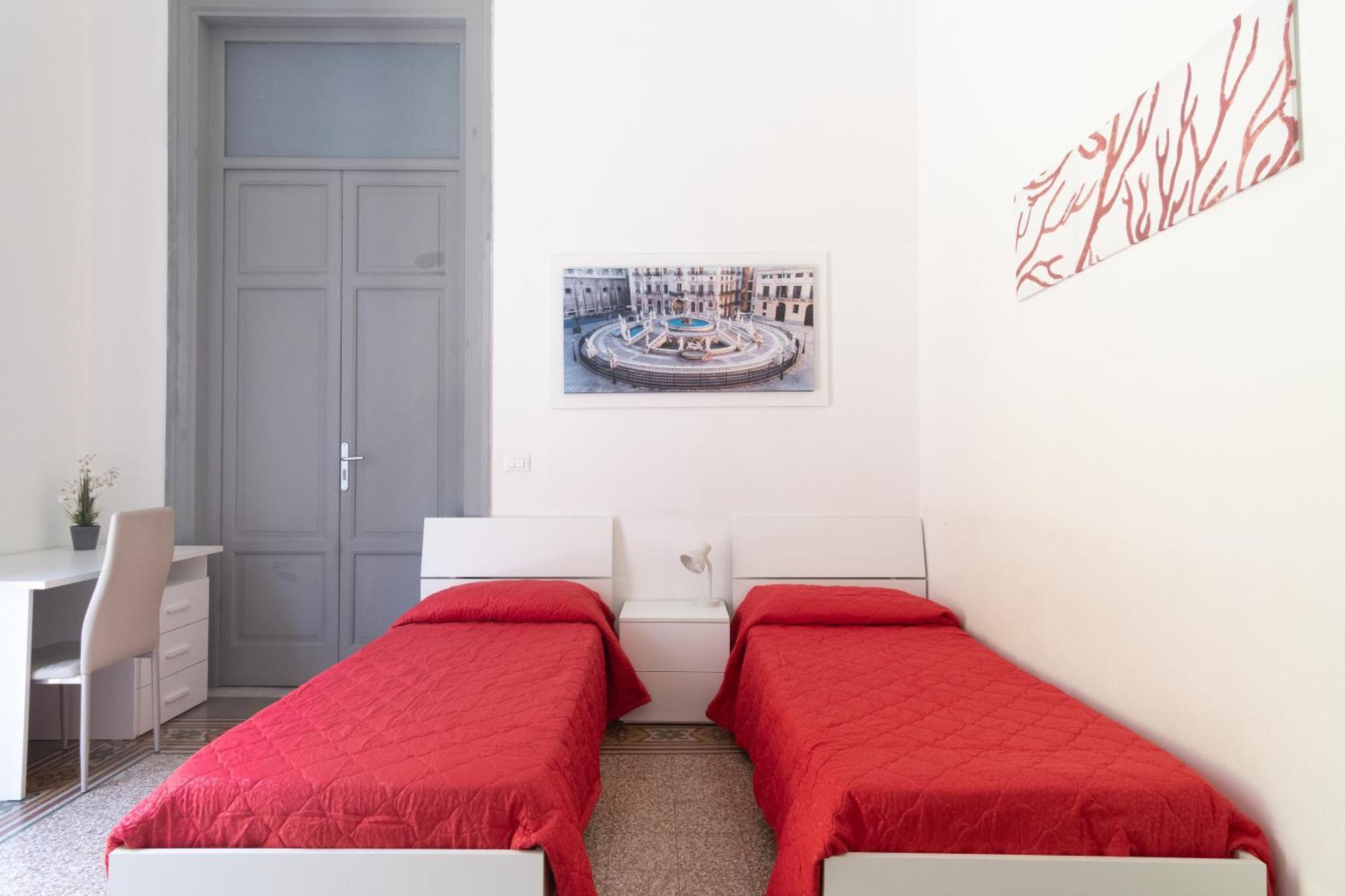 Rome 118 Intero Appartamento ปาแลร์โม ภายนอก รูปภาพ